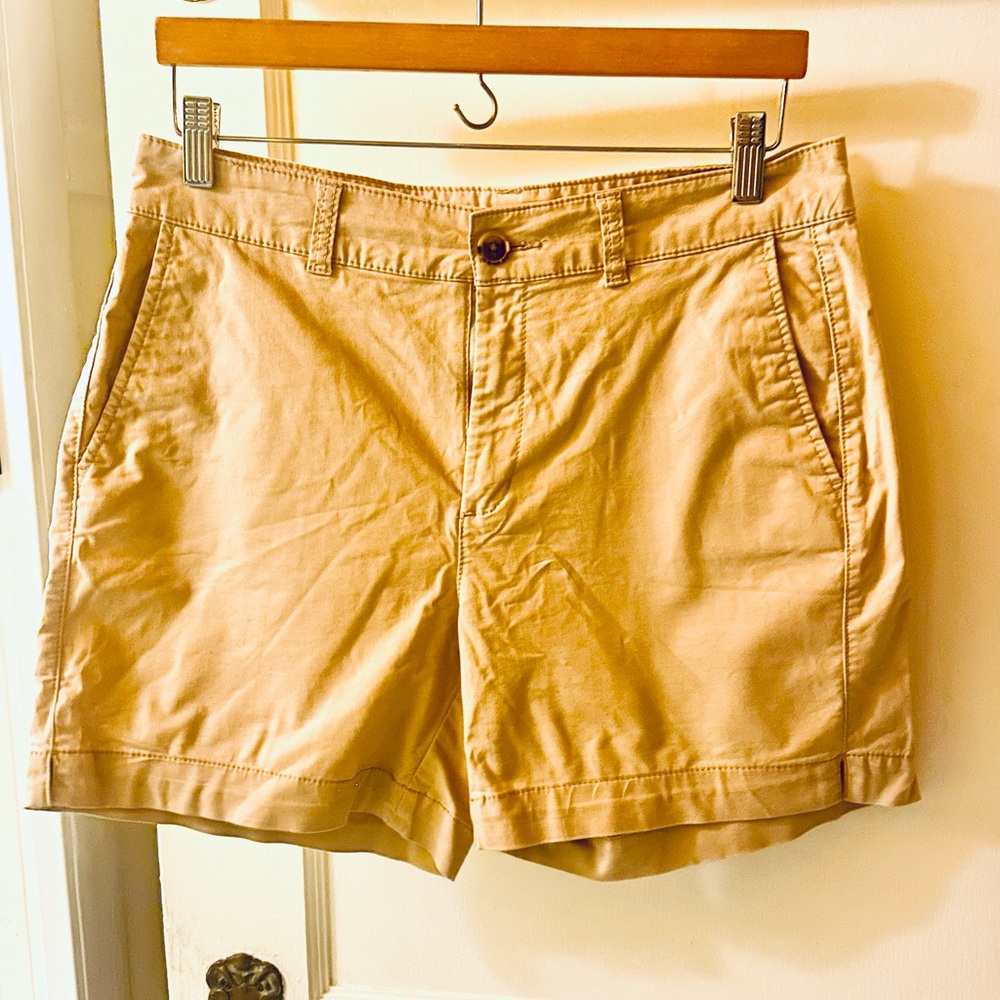 Women's Cotton Khaki/Tan Chino Shorts. S Seam Pockets. Good Condition & fit (6)